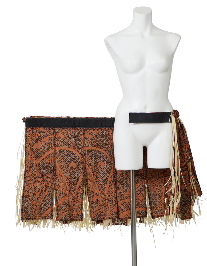 モレコスチュームショートパレオ（スクロール）サンタン – 【公式