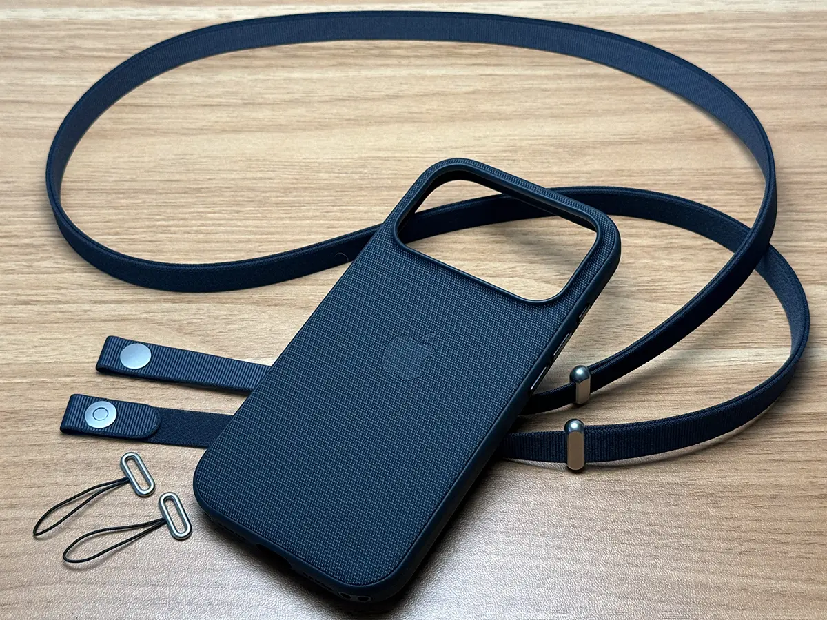 レビュー】Apple クロスボディストラップ：iPhoneケースと組み合わせて