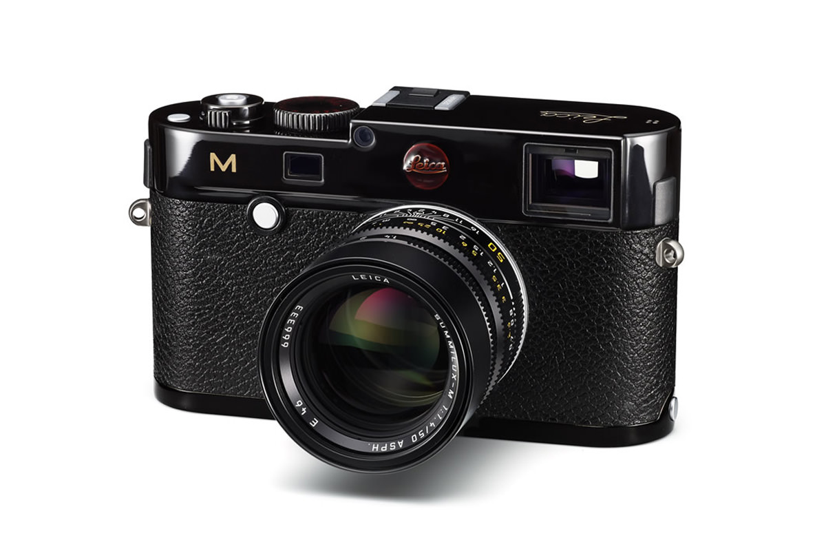 輪島の本漆塗りのライカ。LEICA M (Typ240) Black Amber【特別限定