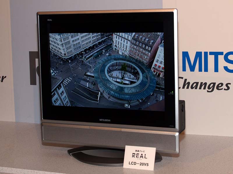 三菱、液晶テレビ新「REAL」の地上アナログモデル