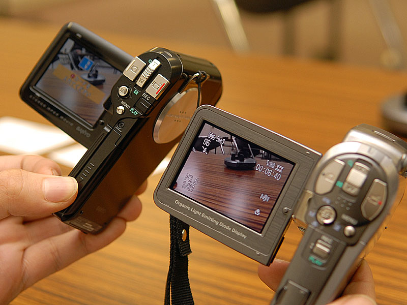 三洋、720p MPEG-4撮影可能なハイビジョン「Xacti」