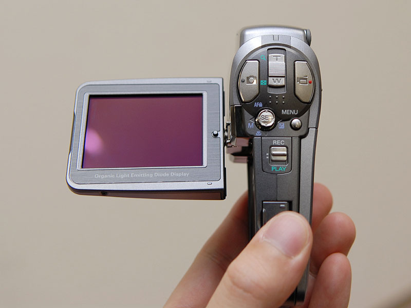 三洋、720p MPEG-4撮影可能なハイビジョン「Xacti」