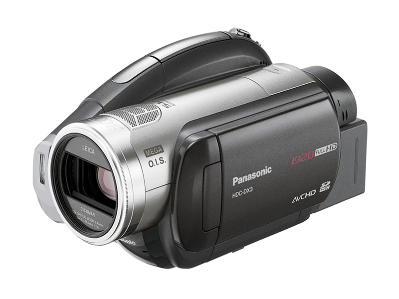 松下、1,920×1,080ドット記録に対応したSDムービーカメラ
