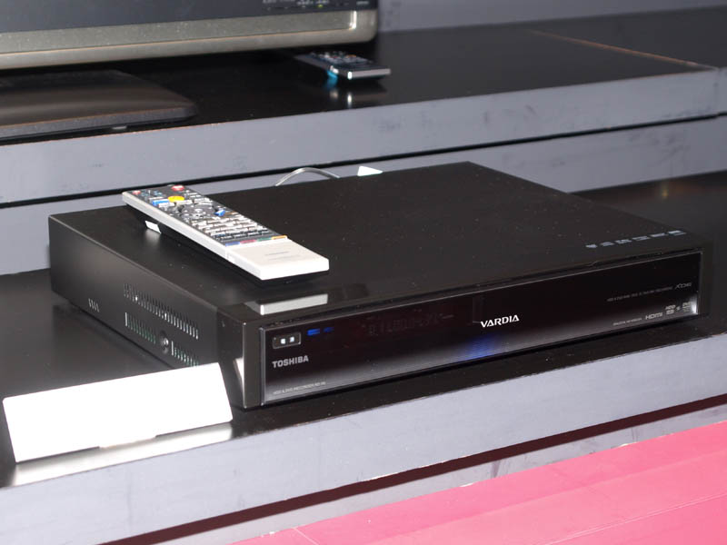 東芝、高画質1080p化「XDE」搭載のDVDレコーダ「VARDIA」