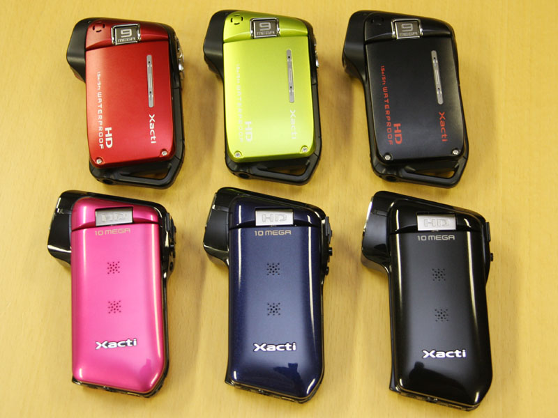 三洋、防水Xactiに初の720p記録モデル。横型も登場