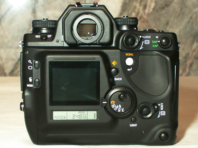 京セラ、CONTAXブランドのデジタルカメラ「N DIGITAL」