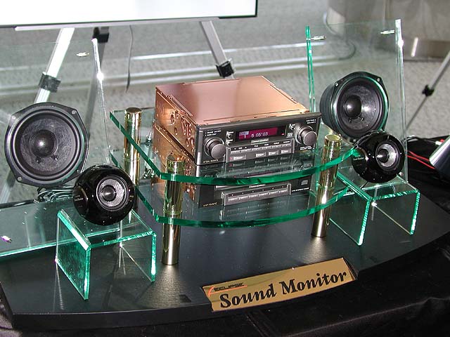 富士通テン、車載用のタイムドメインスピーカー2機種を発売