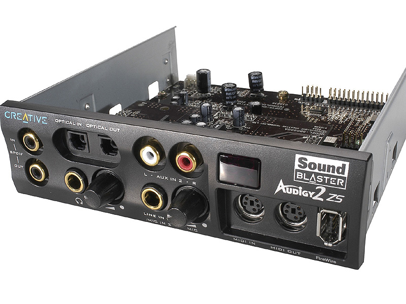 クリエイティブ、7.1ch対応の「Sound Blaster Audigy 2 ZS」