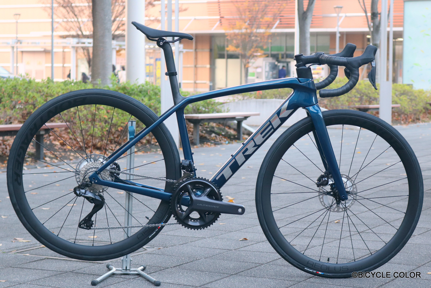 貴重なTREK EMONDA(エモンダ) SL5 / SL7が近日入荷します！ まだ予約枠