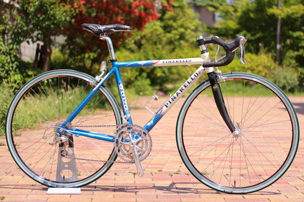 グラデーション塗装が美しい希少なアルミ製ピナレロ PINARELLO