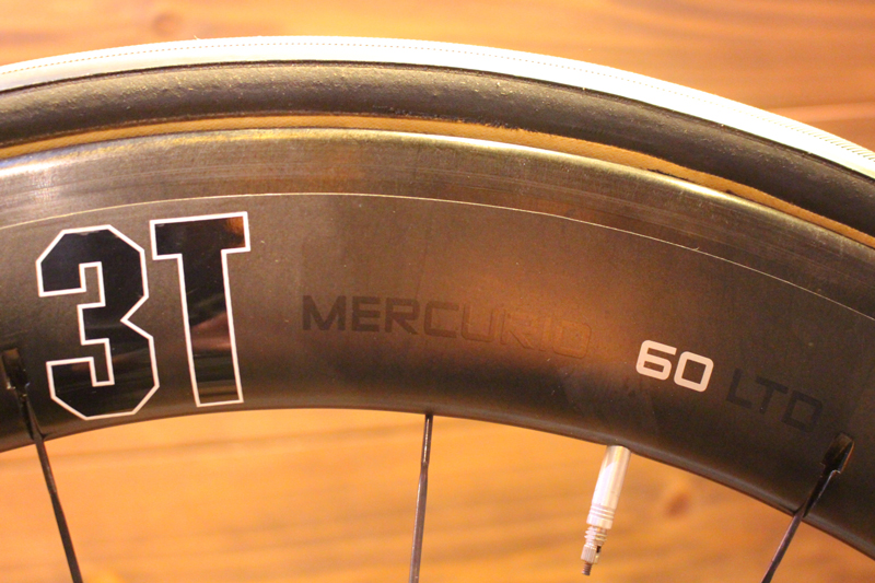 真っ黒なのに輝くセンス！】3T メルキュリオ MERCURIO 60 LTD カーボン