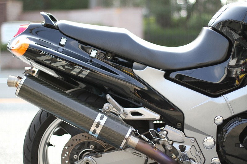 カワサキ ZX-11 | 埼玉県戸田市 中古バイク販売＆買取 バイカーズコア