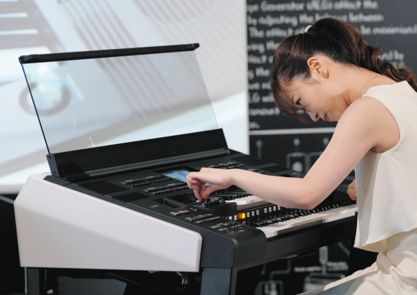 ヤマハ、「エレクトーン」の旗艦モデル刷新 演奏表現より豊かに