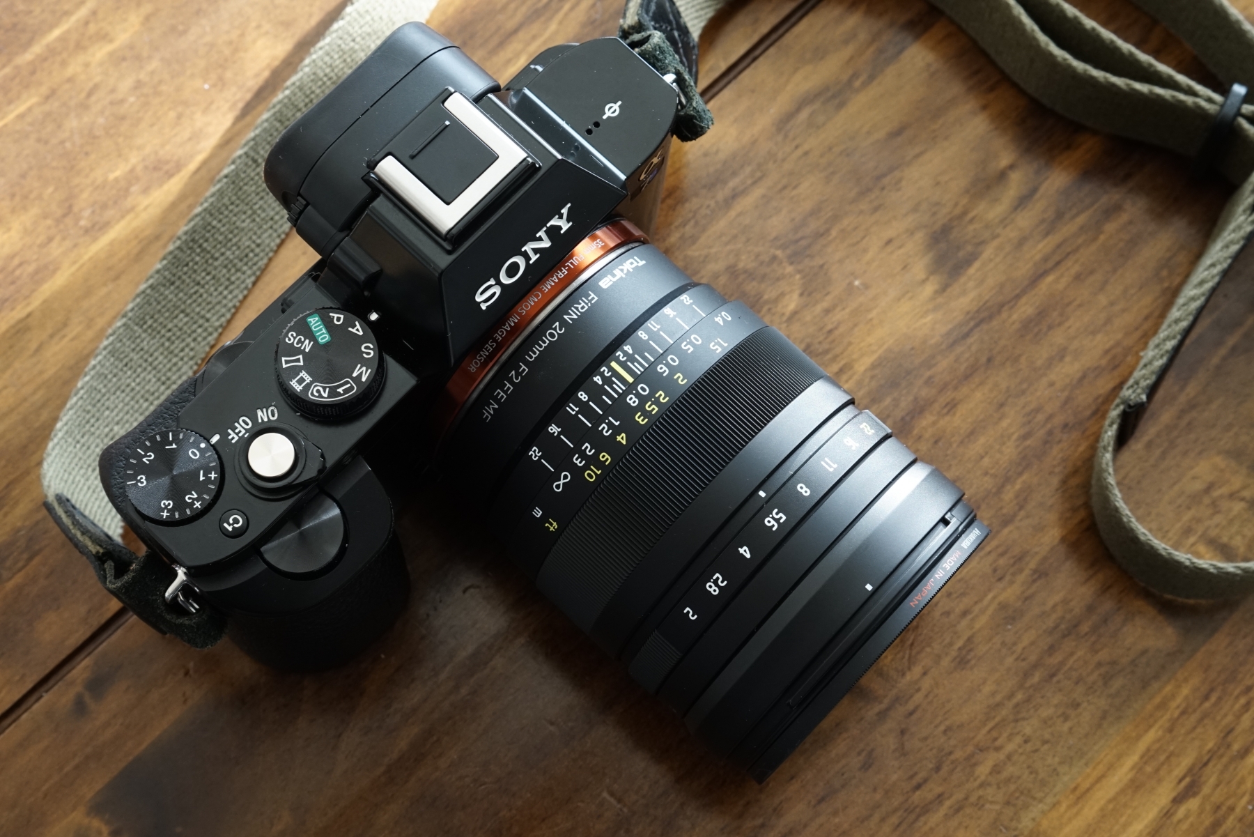 広角単焦点レンズならFíRIN 20mm F2 FEがおすすめ | USEFUL FOR LIFE