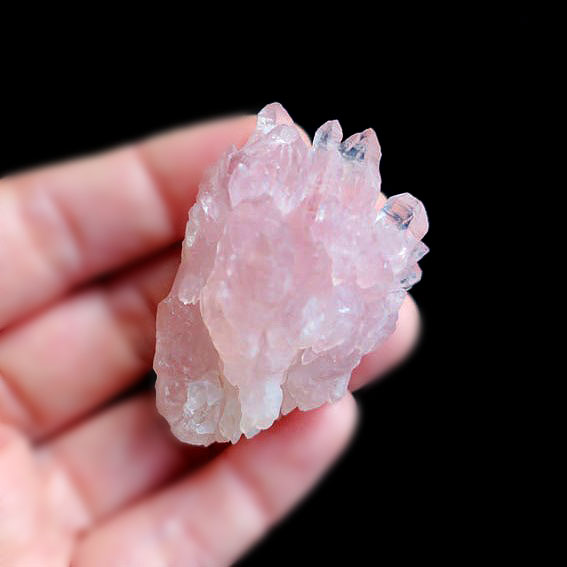 美石】ローズクォーツ クラスター フラワー アフガニスタン産 181.00ct