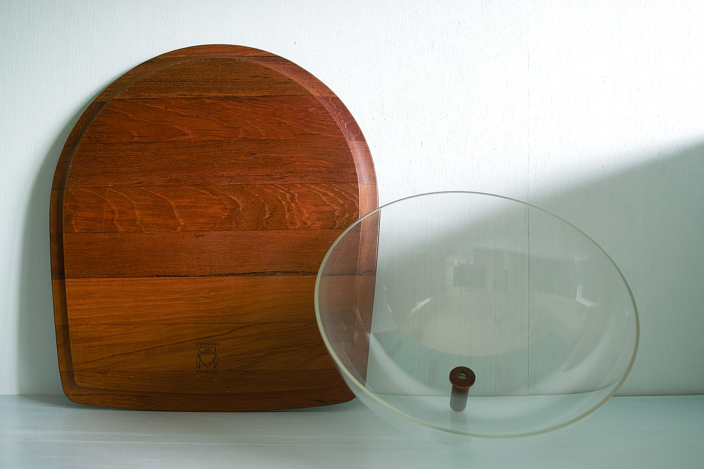 No.8068「デンマーク DIGSMED ケーキドーム：チーク 無垢集成材