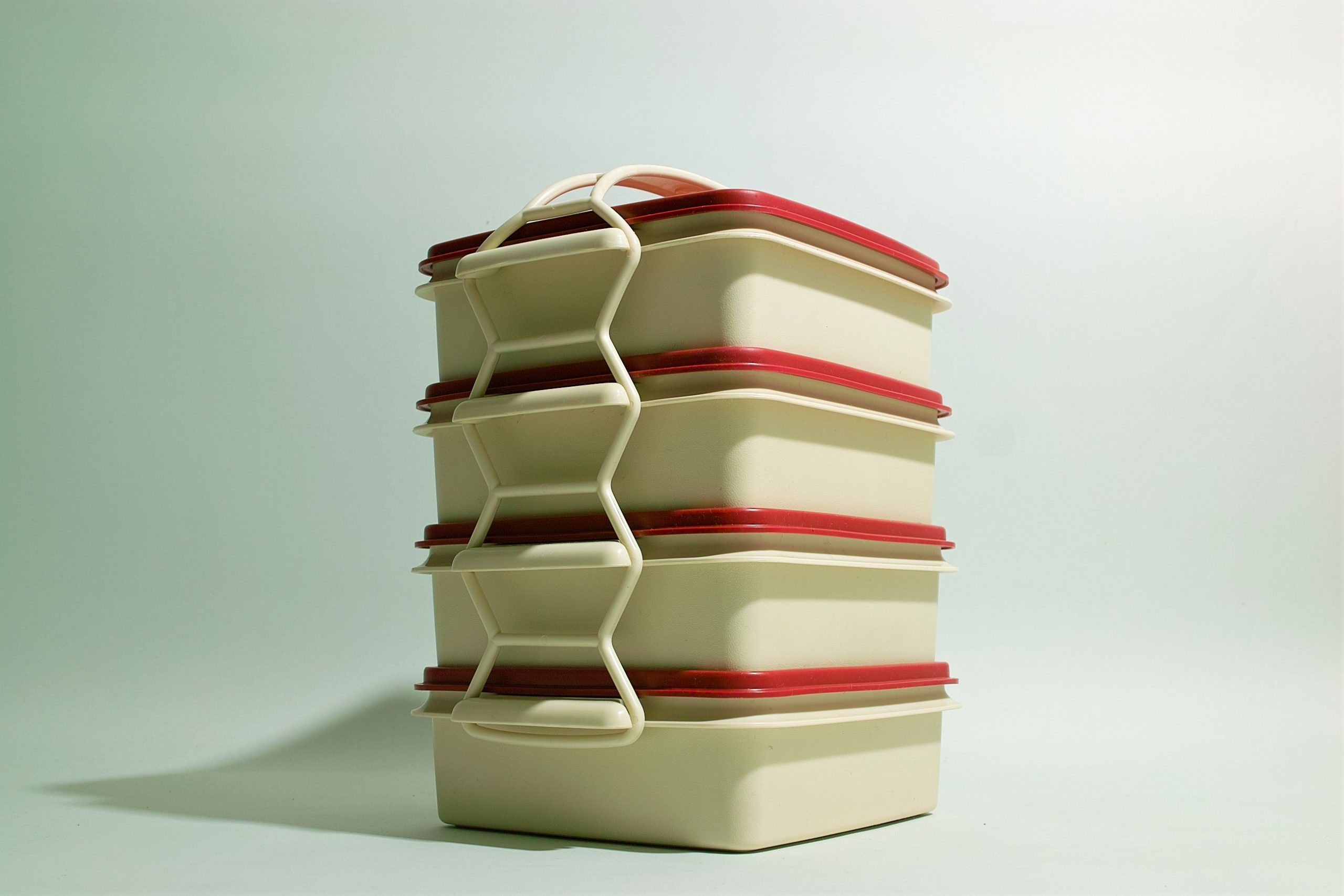 No.6806「タッパーウェア：ピクニックセット」SOLD | ボルトナット