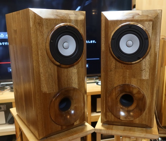 音の出る図鑑・MarkAudio Pluvia7PHD-Rectangler編 | ブログ