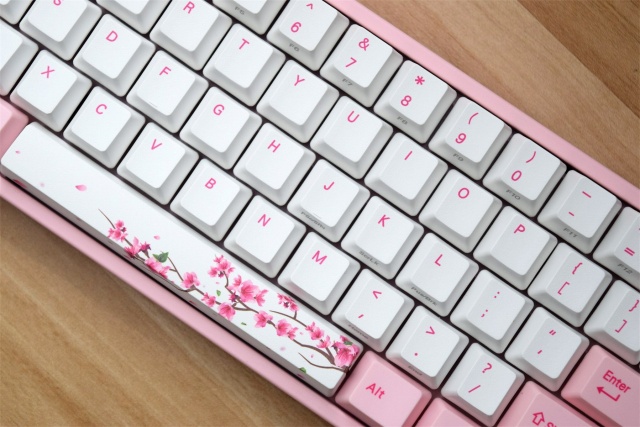 キーボード】Varmilo 『MIYA Pro Sakura』 画像など | ヲチモノ
