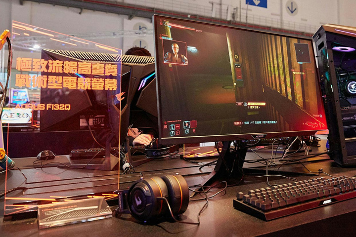 GIGABYTE、”SUPER SPEED IPS”パネル採用の31.5インチ WQHD 170Hz