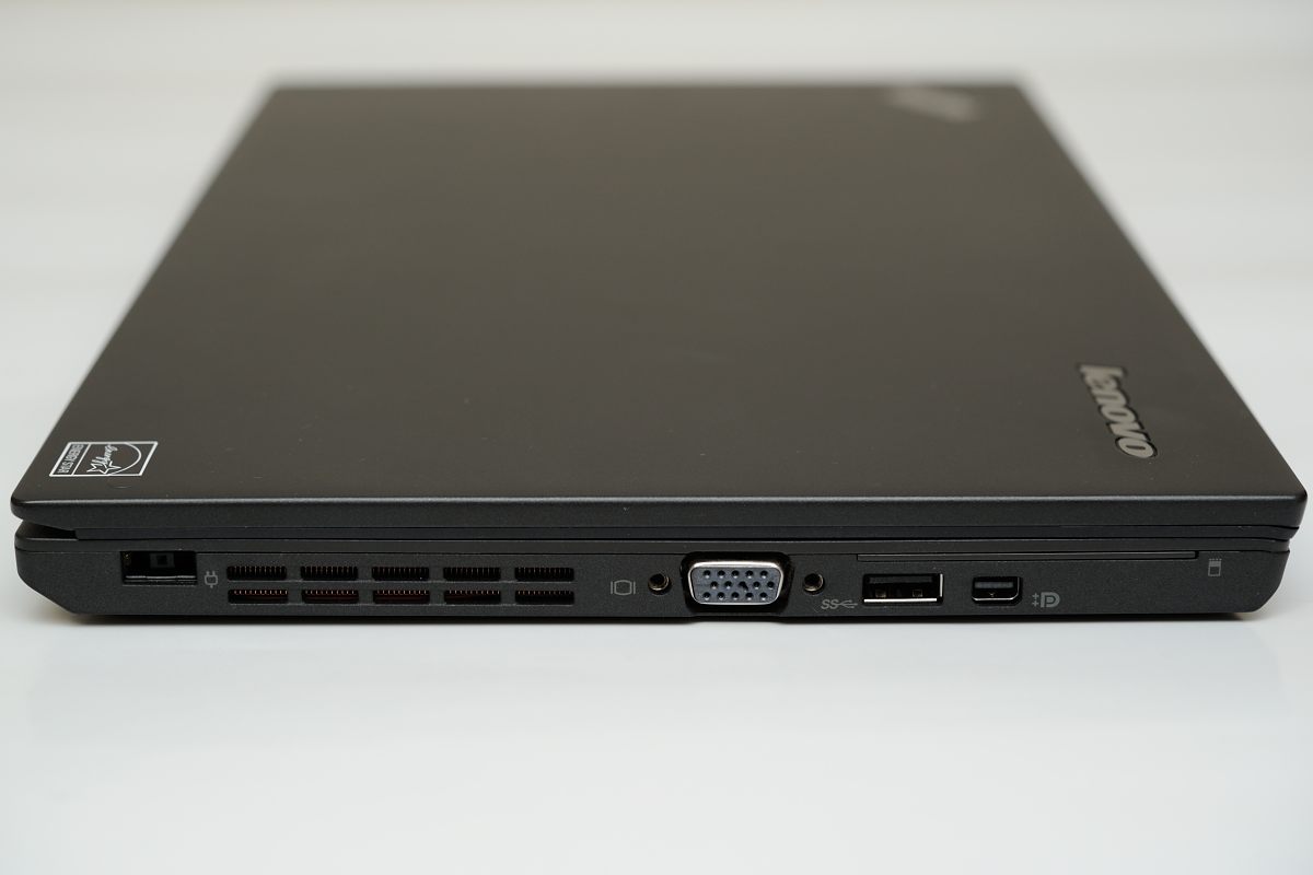 ThinkPad X240 【レビューその1 外観編】 | PCメモ