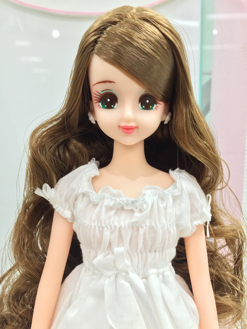 ジェニー30周年記念本『JeNny Golden History』読者限定誌上通販ドール