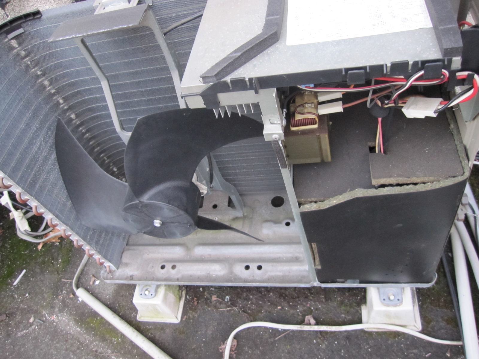 エアコン修理】室外機の基盤交換【霧ヶ峰】 – 修理のきろくDX