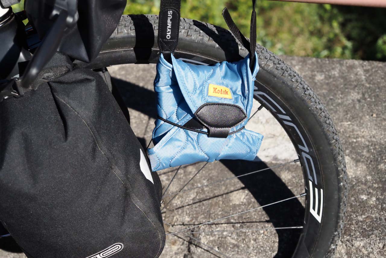KODAK印の「カメララップ」はポタリングや自転車旅行との相性が良い