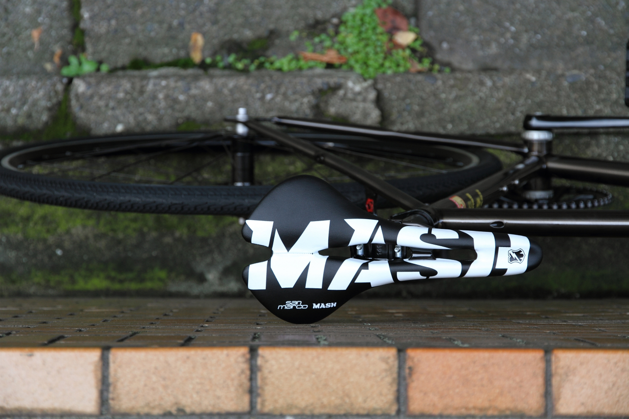 MASH × SELLE SAN MARCO - BLUE LUG BLOG | 自転車店 ブルーラグ