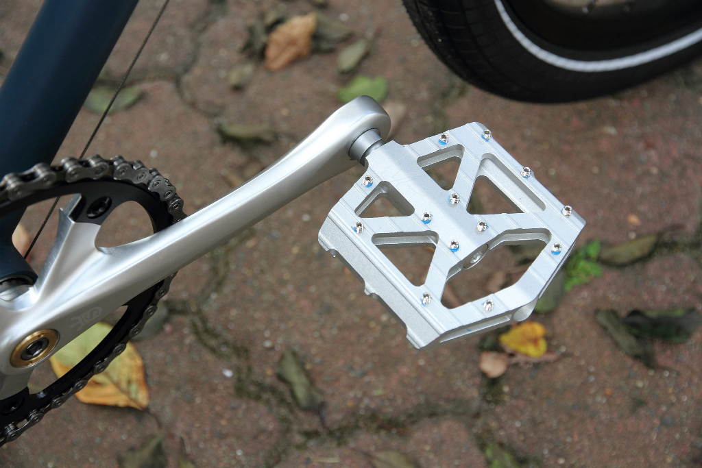 FLAT PEDALS - BLUE LUG BLOG | 自転車店 ブルーラグ スタッフブログ