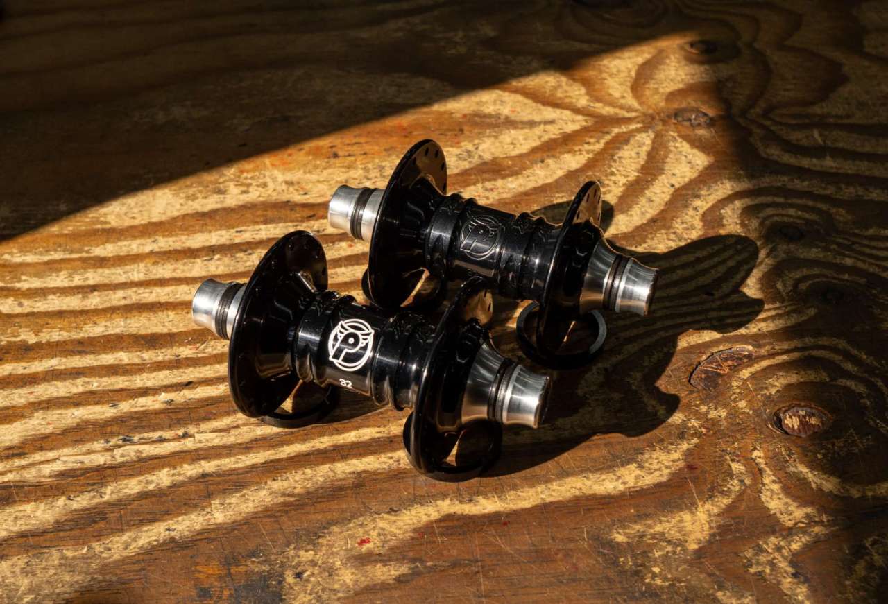 PROFILE RACING* track hub rear (black) - BLUE LUG ONLINE STORE