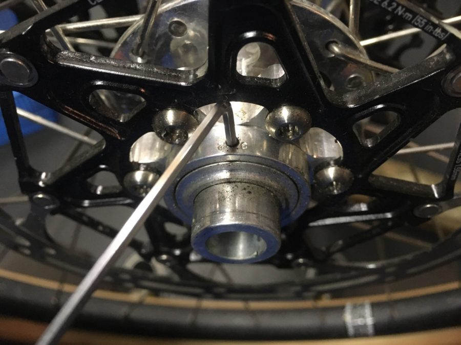 WHITE INDUSTRIES* XMR disc hub rear (black) - BLUE LUG ONLINE STORE