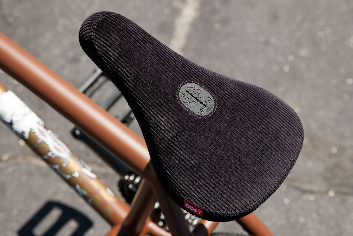 オススメ SUNDAY DARKWAVE 21