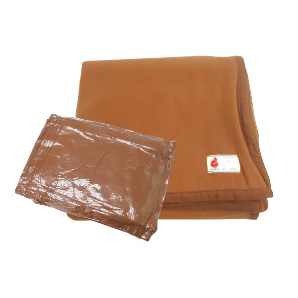 BR-943 真空パック 難燃備蓄用 フリース毛布（認定ラベル付） | 株式