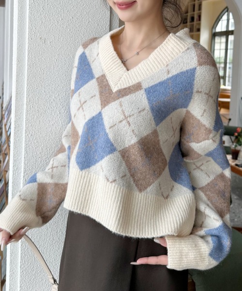 セール】Vネック アーガイル柄 ショート丈 ニット（ニット/セーター