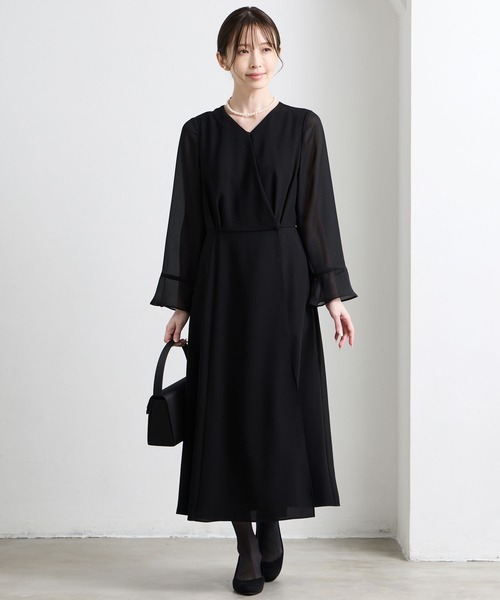喪服・礼服・WEB限定】ウォッシャブル Vネック前開きAラインブラック