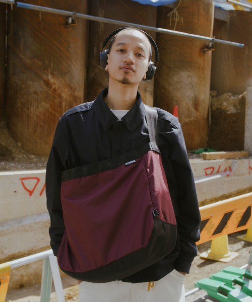 CHROME（クローム）の「［ CHROME / クローム ］NEWSPAPER MESSENGER