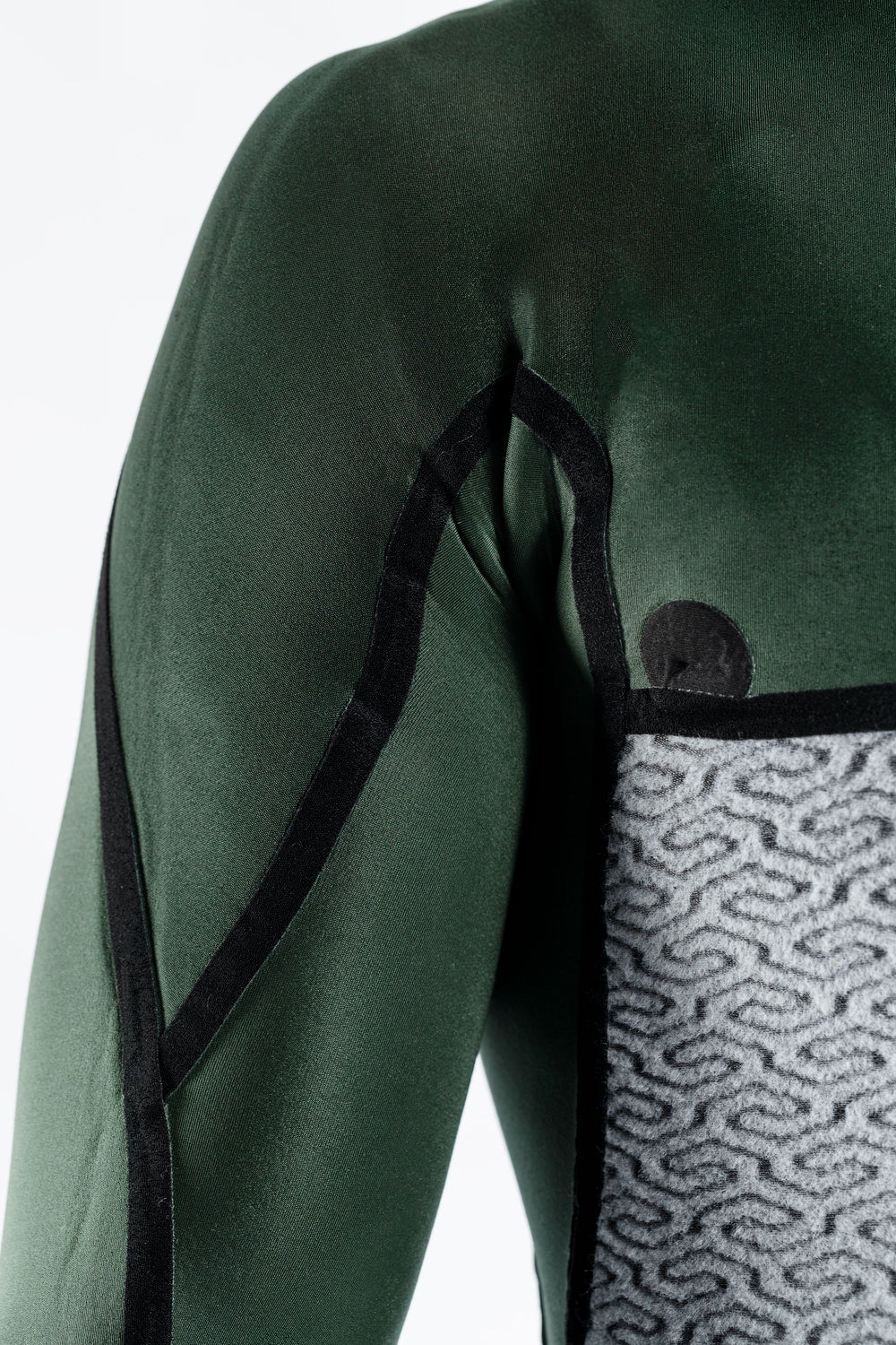 Adelio Connor 5/4 Deluxe Hooded Black Steamer Wetsuit – Adelio