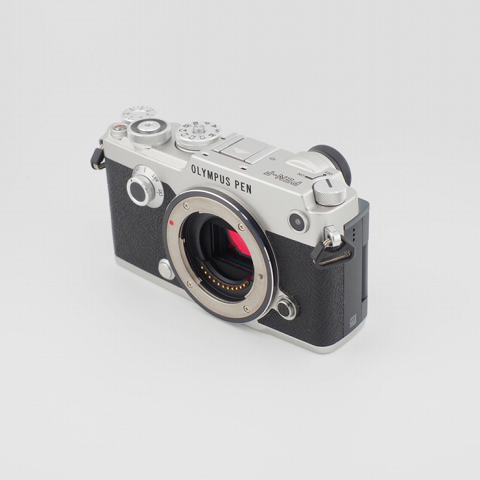 中古】(オリンパス) OLYMPUS PEN-F ボデイ シルバー｜ナニワグループ
