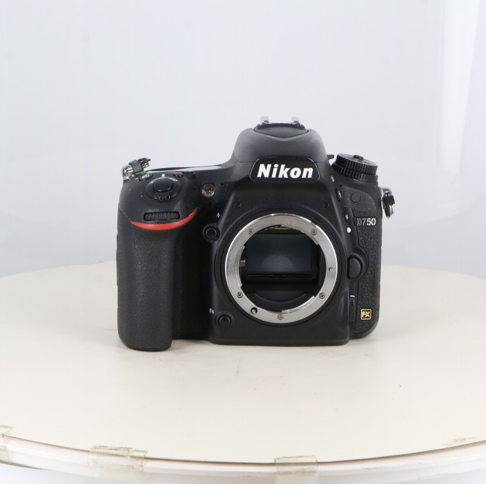 中古】(ニコン) Nikon D750 ボデイ｜ナニワグループオンライン