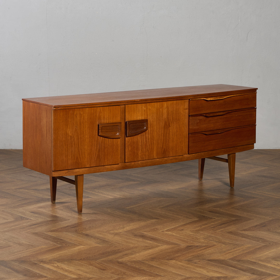 サイドボード | camori ヴィンテージ家具・北欧インテリアの通販サイト