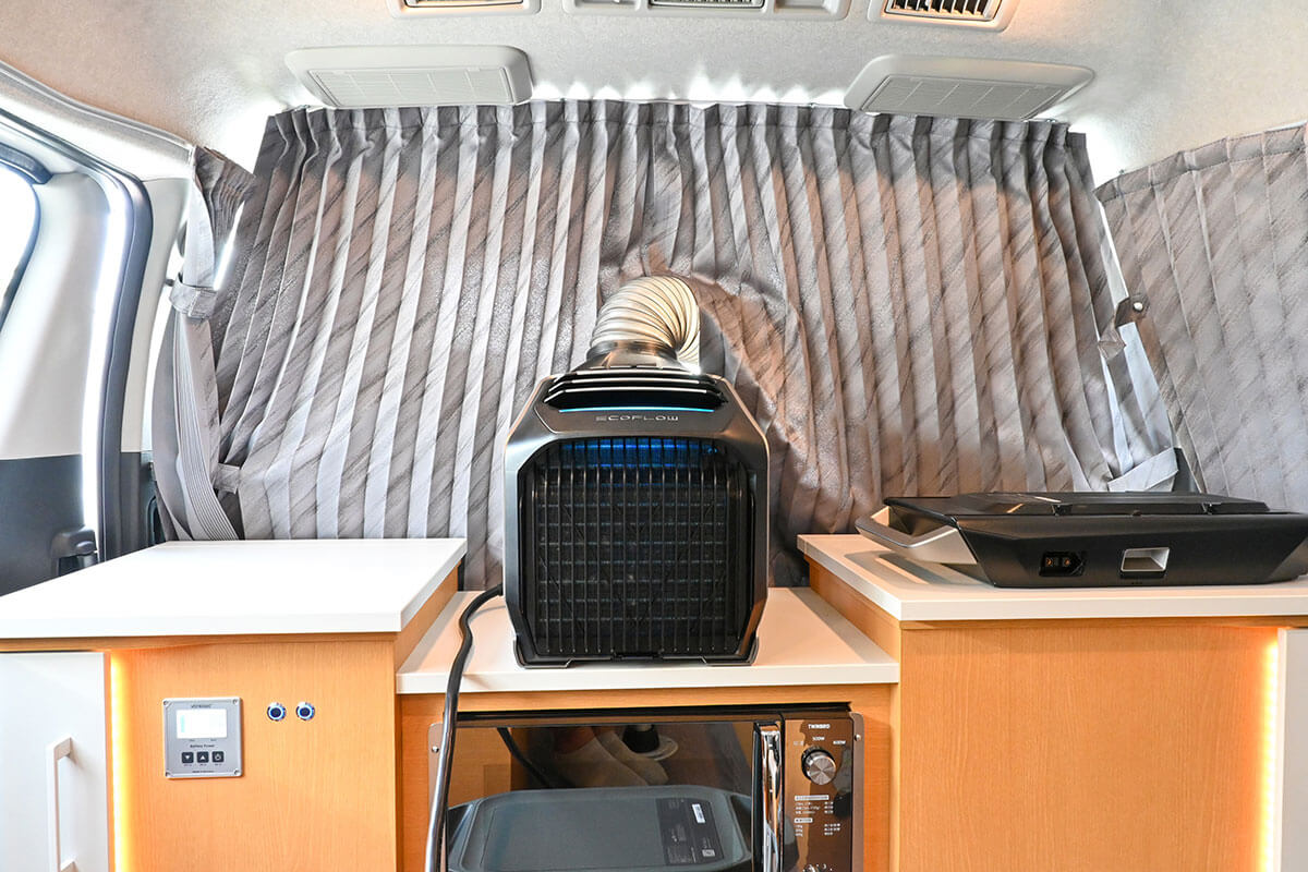 キャンピングカーにエアコンWAVE2を設置！プロフェッショナルな