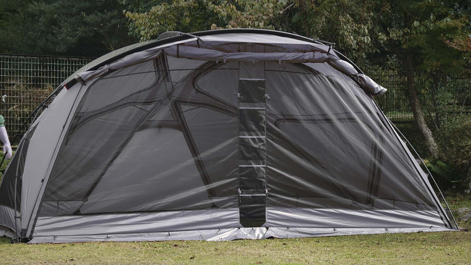 ラーテルワークスから中型モデルの「VOGEL MID（ヴォーゲル ミッド