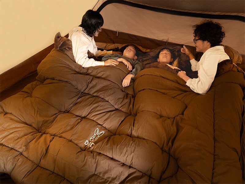 DODから毛布素材の「わがやのシュラフRICH」登場 | キャンプレビュー