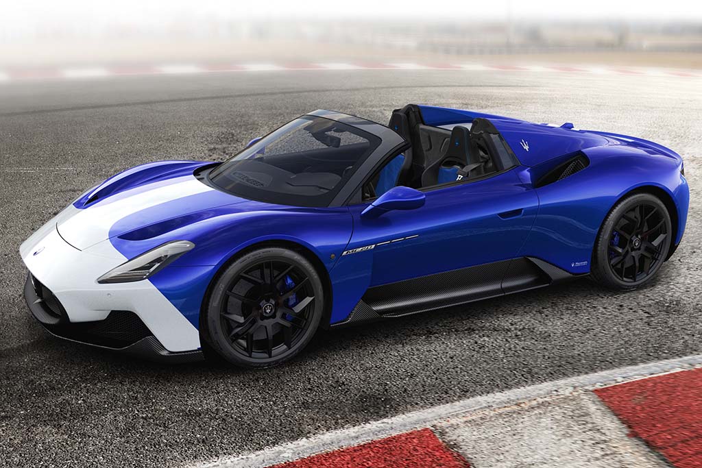 2色の日本限定モデル各2台生産！マセラティ、「MC20チェロ・ブルー