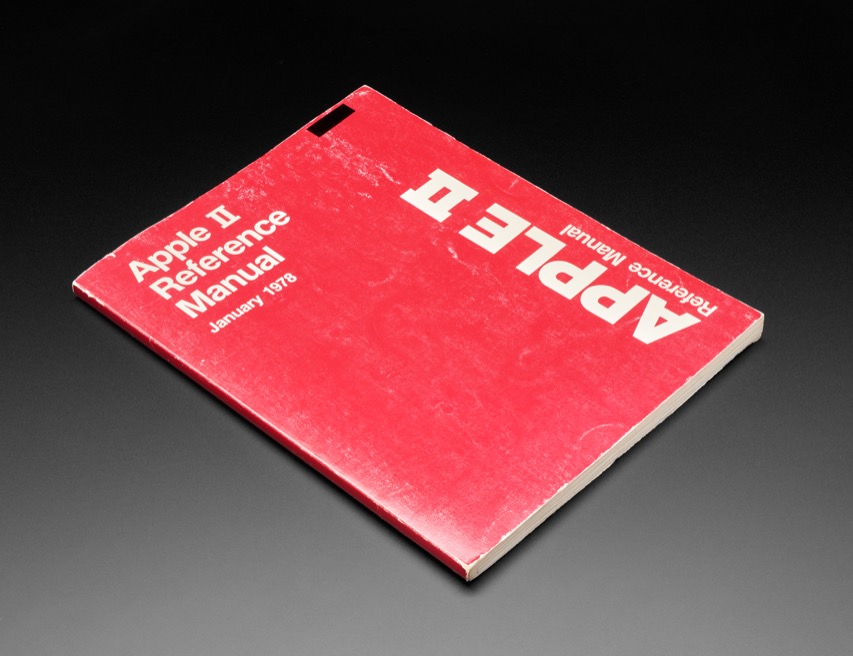 Day 1: Retrocomputing Advent Calendar – Apple II #retrocomputing