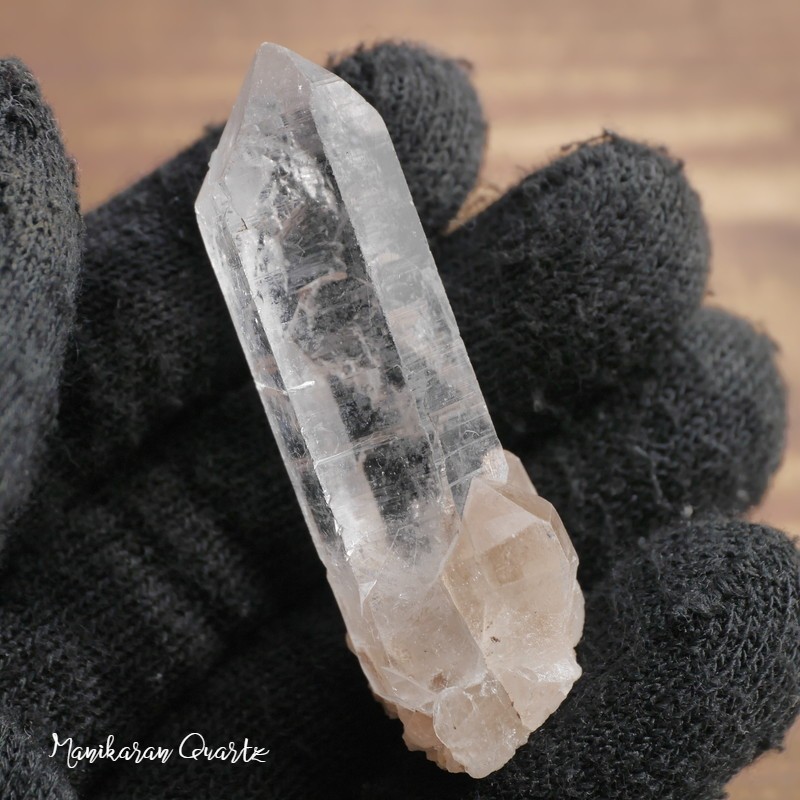 天然石マニカラン産水晶ナチュラルヒマラヤ水晶ポイント クォーツ結晶