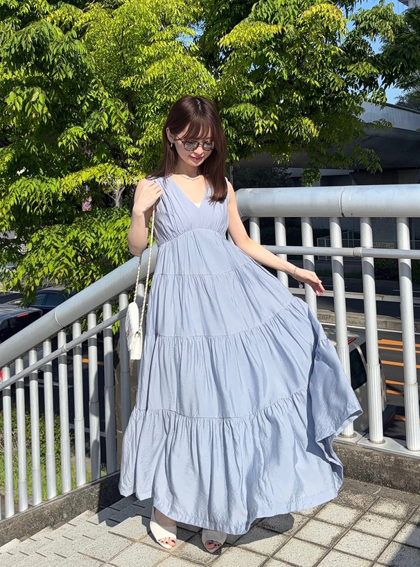 リボン付きVネックノースリーブティアードワンピース[k8975a