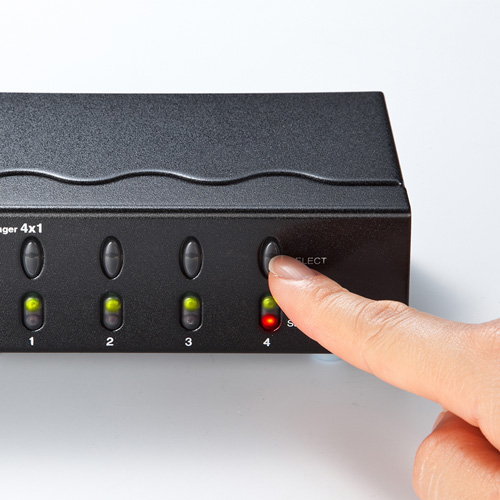 ディスプレイ切替器（画面・モニター・VGA・HD・15pin対応・4回路