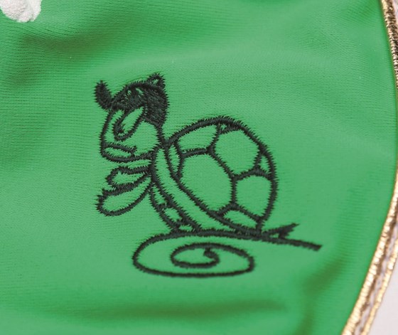 中日・亀澤恭平 久保田スラッガーのグラブ＆守備用手袋 さりげない